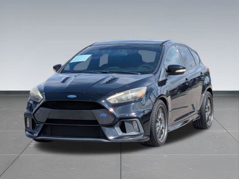 Used 2017 Ford Focus RS AWD/4WD image 9