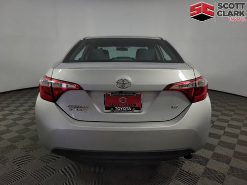 Used 2016 Toyota Corolla LE FWD image 6