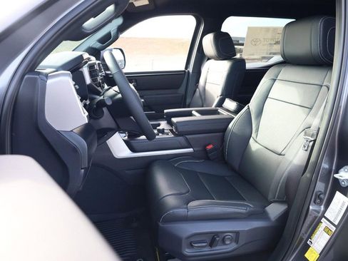 New 2026 Toyota Tundra SR5 image 8