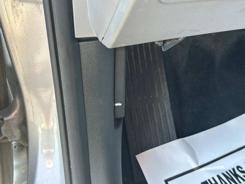 Used 2013 Hyundai Elantra GLS w/ Preferred Pkg image 20