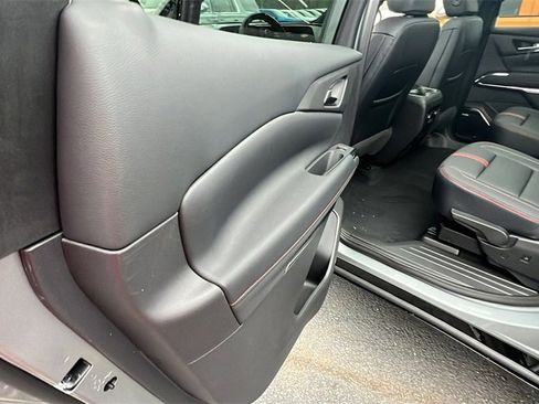 New 2026 Chevrolet Traverse RS image 16