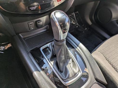 Used 2018 Nissan Rogue Sport S w/ S Appearance Package image 12