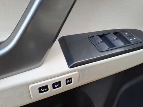 Certified 2023 Lexus GX 460 Premium image 13