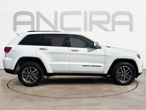 Used 2021 Jeep Grand Cherokee Limited image 12