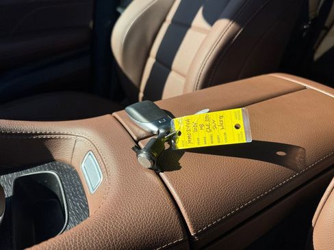 Certified 2024 Mercedes-Benz GLE 350 4MATIC image 26