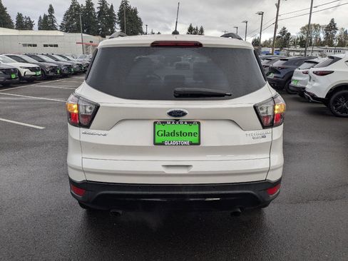 Used 2017 Ford Escape Titanium AWD/4WD image 5
