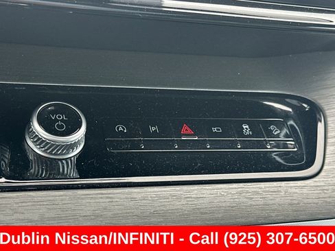 Used 2025 Ford Expedition Max Platinum AWD/4WD image 33