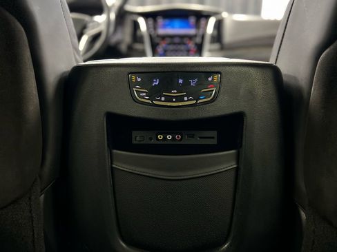 Used 2015 Cadillac Escalade ESV Platinum image 35