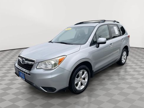 Used 2015 Subaru Forester 2.5i Premium w/ All-Weather Package AWD/4WD image 12