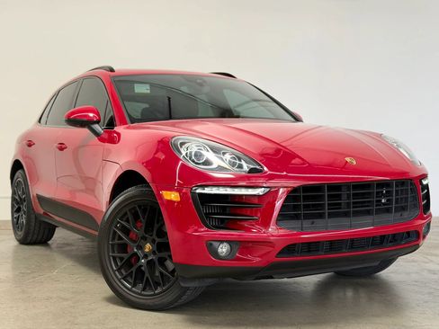 Used 2018 Porsche Macan S AWD/4WD image 1