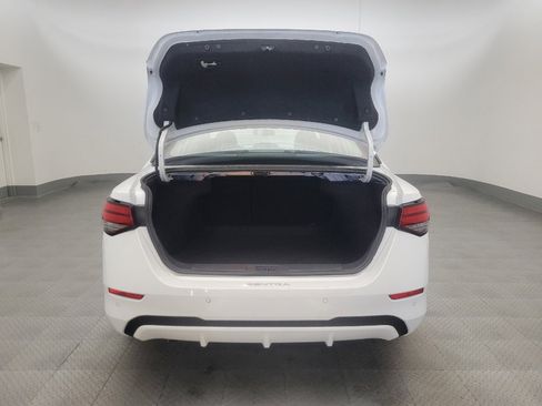 Used 2025 Nissan Sentra S image 29