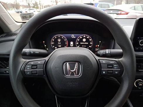 Certified 2023 Honda Accord LX image 19
