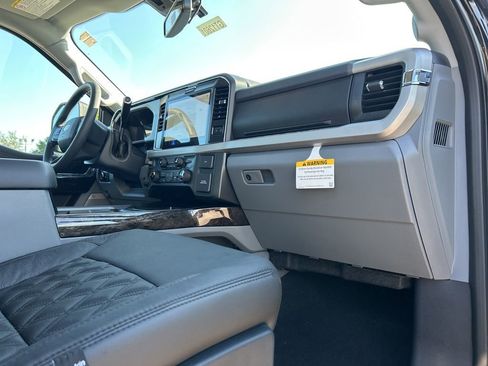 New 2026 Ford F250 XLT w/ XLT Premium Package image 38