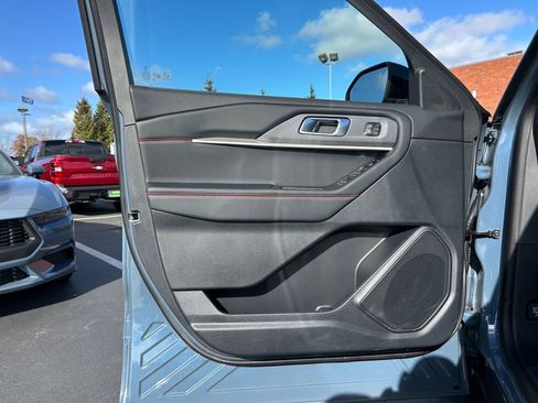 New 2025 Ford Explorer ST image 23
