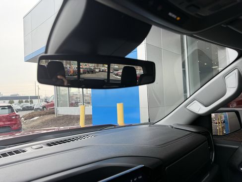 Used 2023 Chevrolet Silverado 1500 LT w/ Leather Package image 26