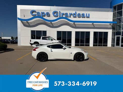 Used 2014 Nissan 370Z Touring w/ Aerodynamics Package RWD image 1