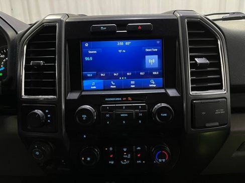 Used 2016 Ford F150 XLT w/ Equipment Group 302A Luxury AWD/4WD image 19