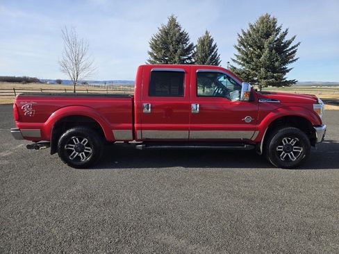 Used 2012 Ford F250 XLT w/ Advanced Security Group image 5