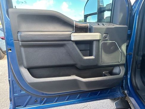 Used 2022 Ford F250 Lariat w/ Lariat Ultimate Package image 42