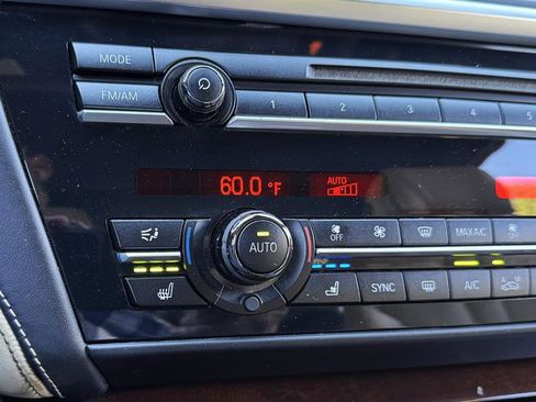 Used 2016 BMW 650i xDrive Convertible w/ Executive Package image 31