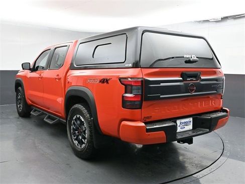 Used 2025 Nissan Frontier PRO-4X w/ Pro Premium Package image 11