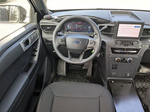New 2026 Ford Explorer 4WD Police Interceptor image 16