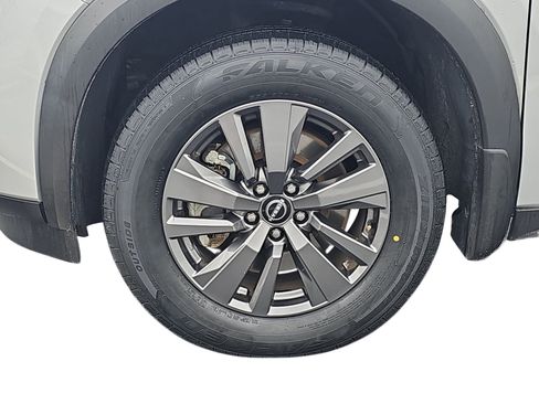Used 2024 Nissan Pathfinder S w/ Cargo Package FWD image 26
