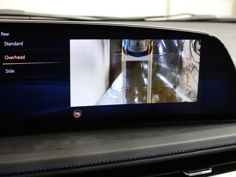 Certified 2025 Cadillac XT4 Sport image 21