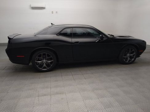 Used 2018 Dodge Challenger SXT Plus RWD image 10