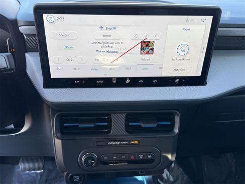 New 2025 Ford Maverick XLT image 7