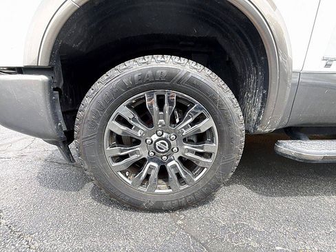 Used 2016 Nissan Titan Platinum Reserve AWD/4WD image 14