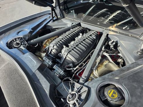 Used 2025 Chevrolet Corvette Z06 RWD image 13