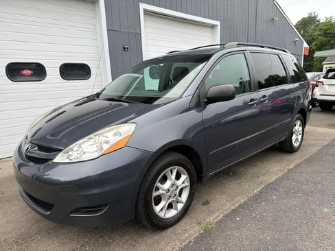 Used 2006 Toyota Sienna LE AWD/4WD image 1