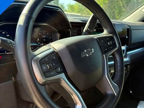 Used 2024 Chevrolet Silverado 1500 LT Trail Boss w/ Protection Package AWD/4WD image 15