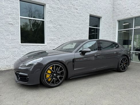 Used 2020 Porsche Panamera Turbo Executive w/ Sportdesign Package AWD/4WD image 3