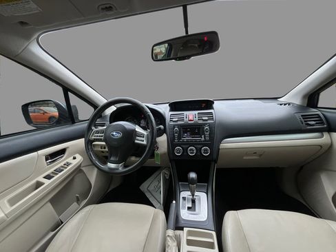 Used 2014 Subaru Crosstrek 2.0i Limited AWD/4WD image 9