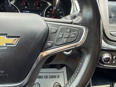 Used 2019 Chevrolet Equinox LT AWD/4WD image 35