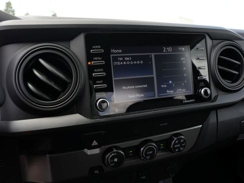 Used 2020 Toyota Tacoma SR RWD image 11