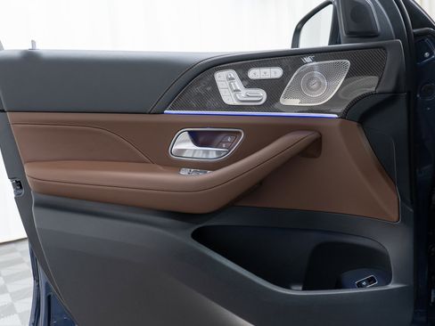 New 2026 Mercedes-Benz GLE 63 AMG S image 11