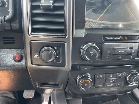 Used 2018 Ford F150 XLT w/ Equipment Group 301A Mid AWD/4WD image 31