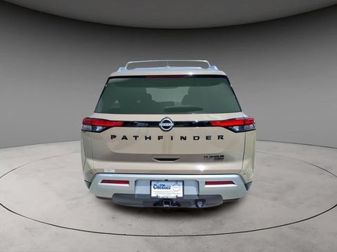 Certified 2023 Nissan Pathfinder Platinum AWD/4WD image 8