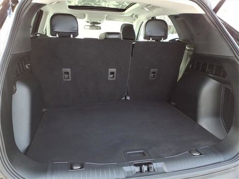 Used 2022 Ford Escape SEL image 7