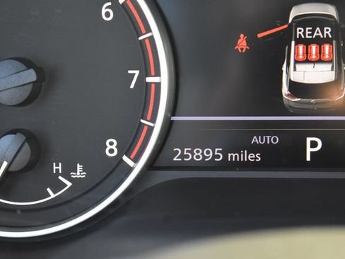 Used 2023 Nissan Rogue SV w/ SV Premium Package AWD/4WD image 27