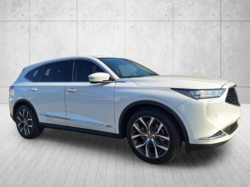 Certified 2024 Acura MDX FWD w/ Technology Package image 3