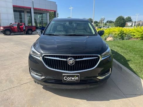 Used 2019 Buick Enclave Premium AWD/4WD image 10