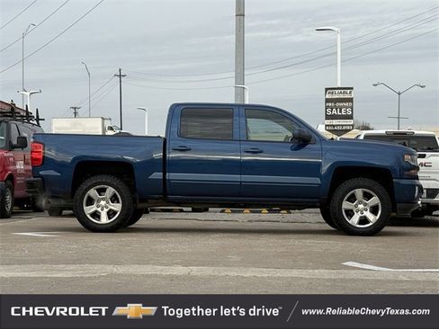 Used 2016 Chevrolet Silverado 1500 LT w/ Texas Edition image 9