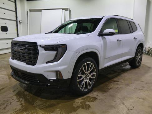 New 2026 GMC Acadia Denali Ultimate w/ LPO, Floor Liner Package image 29