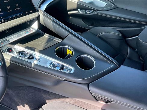 Used 2026 Chevrolet Corvette 2LT image 15