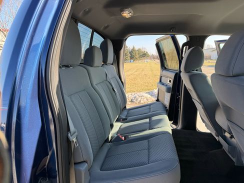 Used 2011 Ford F150 XLT w/ XLT Chrome Pkg image 25