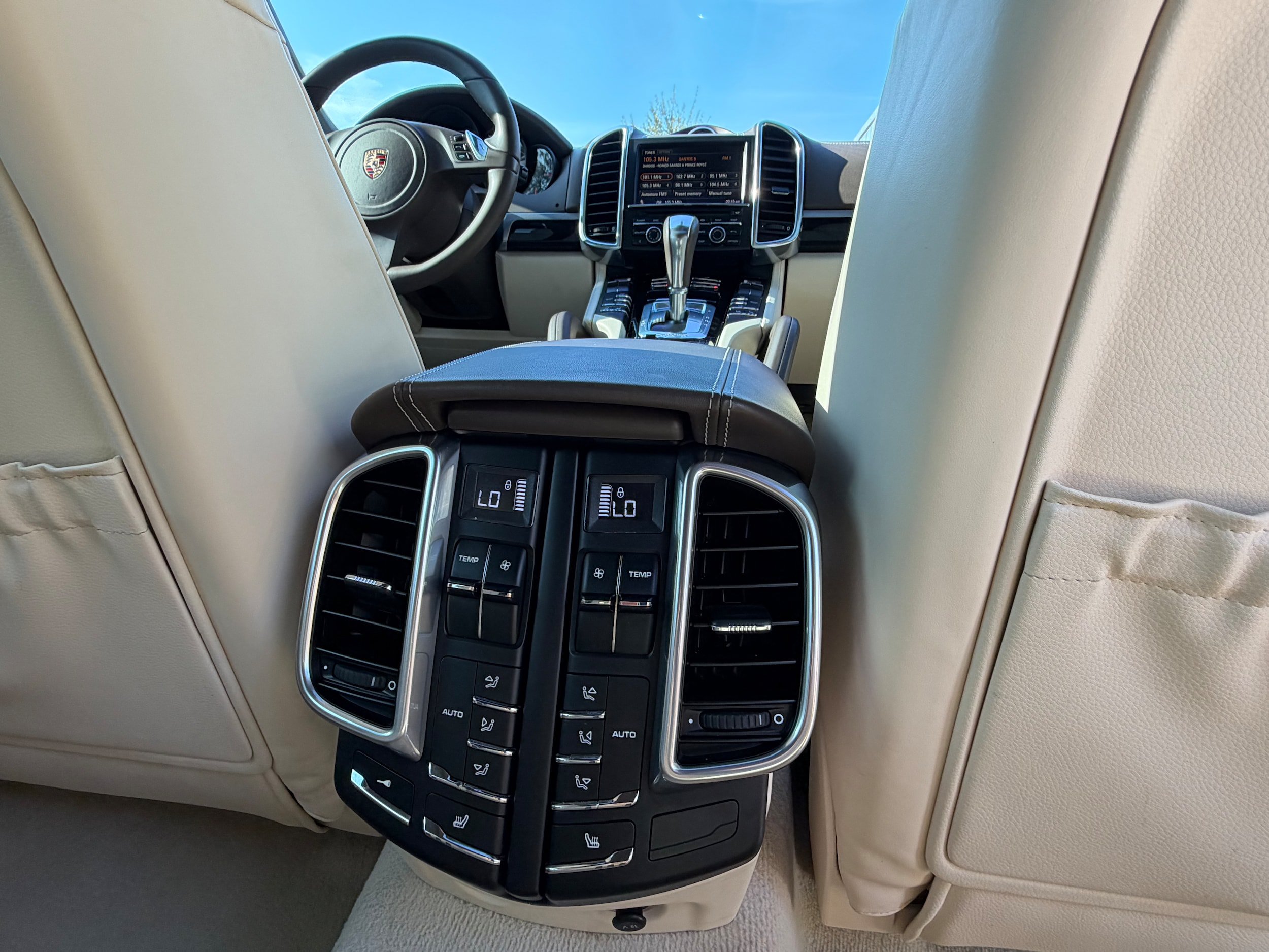 Used 2012 Porsche Cayenne AWD/4WD image 14